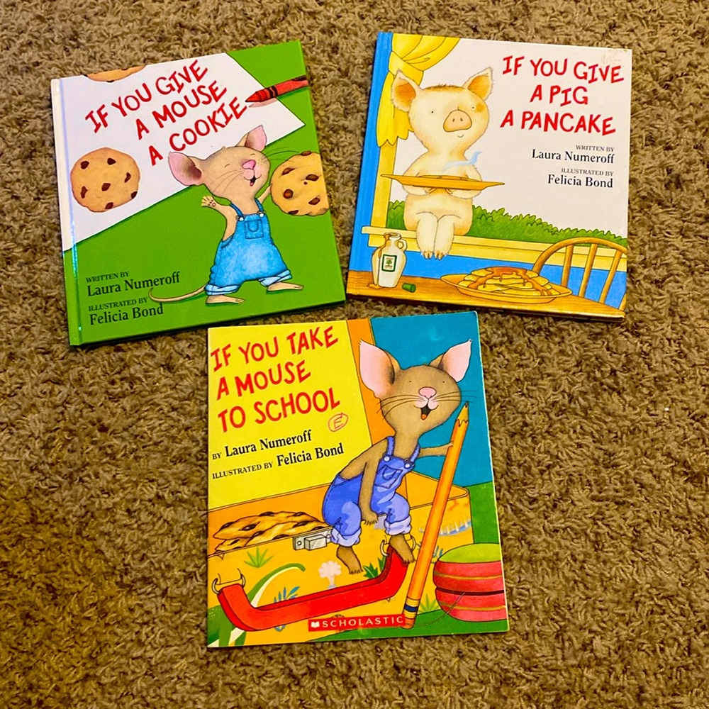 ✨SALE✨ 3 books for 8 dollars!!
